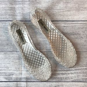 Steve Madden cleat jellies